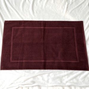 NWT Burgundy bath mat